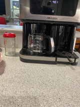 MARY BW